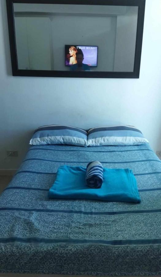 Sm Bicutan Rooms By M Manila Exterior foto